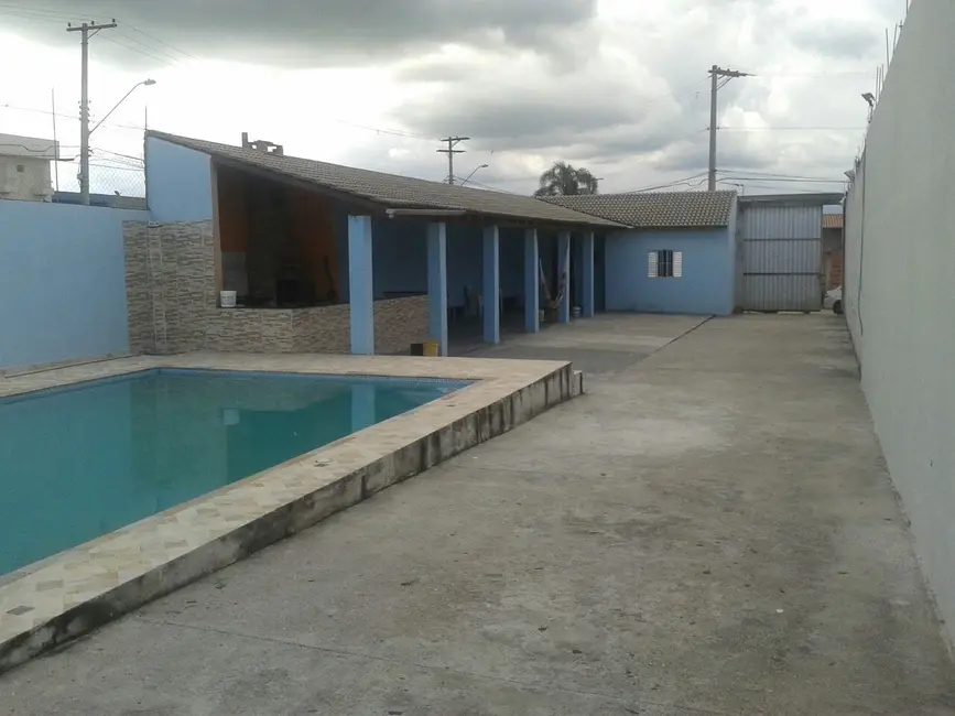 Foto 3 de Casa com 1 quarto à venda, 500m2 em Bom Jardim I, Guaratingueta - SP