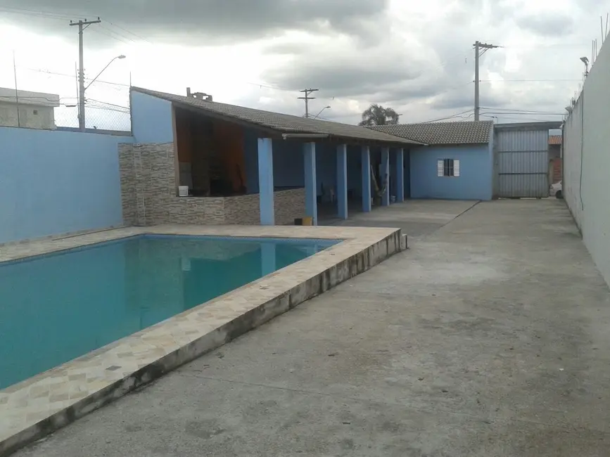 Foto 2 de Casa com 1 quarto à venda, 500m2 em Bom Jardim I, Guaratingueta - SP
