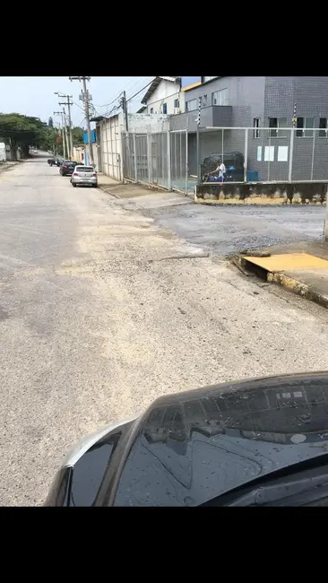 Armazém / Galpão à venda e para alugar, 300m2 em Triângulo, Pindamonhangaba - SP - imagem 8 Foto 8 de Armazém / Galpão à venda e para alugar, 300m2 em Triângulo, Pindamonhangaba - SP