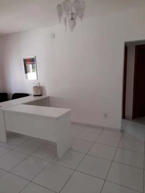 Foto 2 de Casa com 4 quartos à venda, 233m2 em Jardim Santa Luzia, Pindamonhangaba - SP