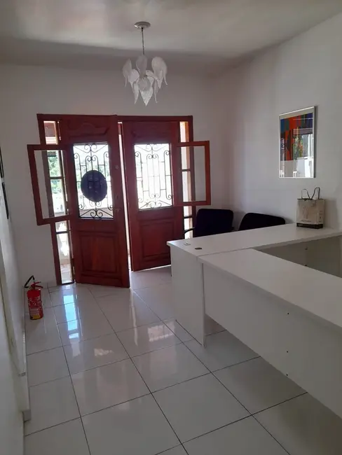 Foto 5 de Casa com 4 quartos à venda, 233m2 em Jardim Santa Luzia, Pindamonhangaba - SP