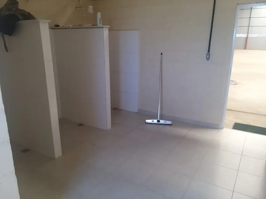 Foto 6 de Armazém / Galpão à venda, 2200m2 em Moreira César, Pindamonhangaba - SP