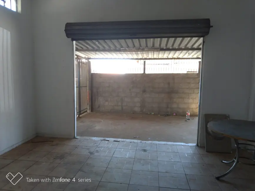 Foto 8 de Sala Comercial para alugar, 150m2 em São Gonçalo, Taubate - SP