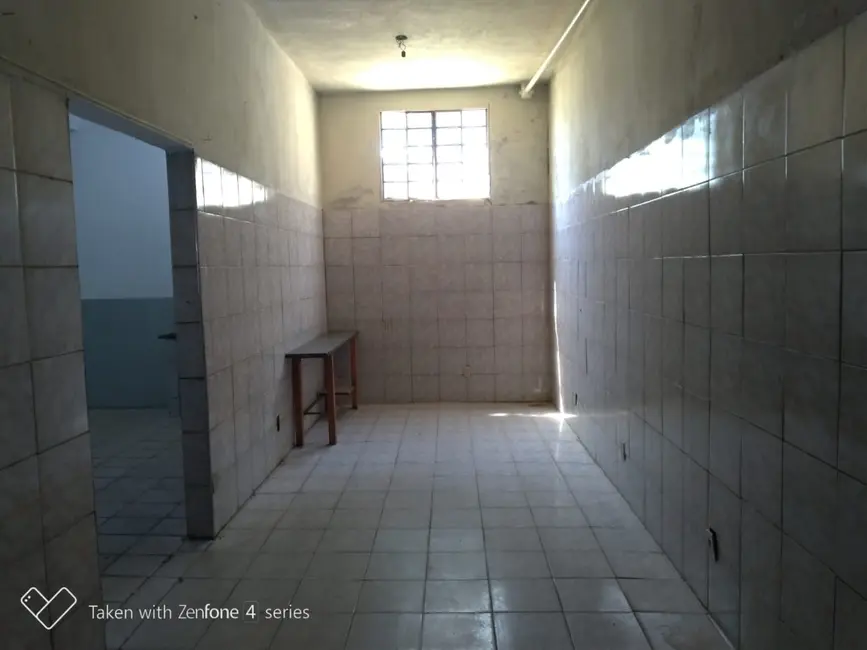 Foto 6 de Sala Comercial para alugar, 150m2 em São Gonçalo, Taubate - SP