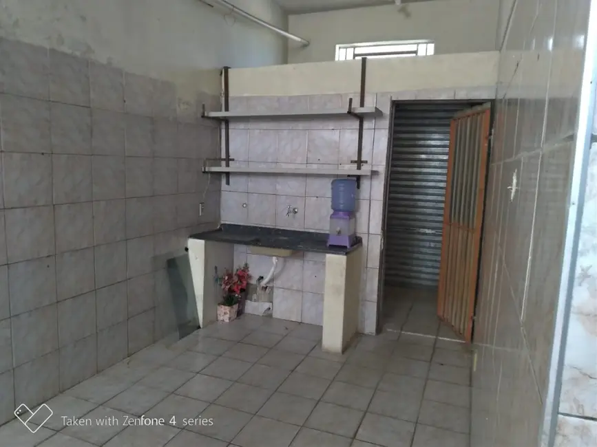 Foto 4 de Sala Comercial para alugar, 150m2 em São Gonçalo, Taubate - SP