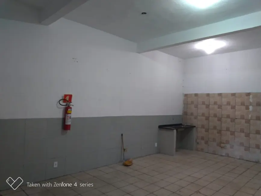 Foto 7 de Sala Comercial para alugar, 150m2 em São Gonçalo, Taubate - SP