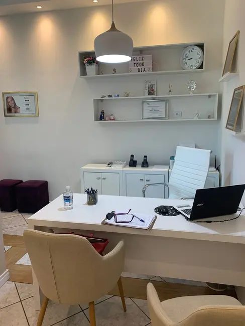 Foto 2 de Sala Comercial à venda e para alugar, 30m2 em São Benedito, Pindamonhangaba - SP