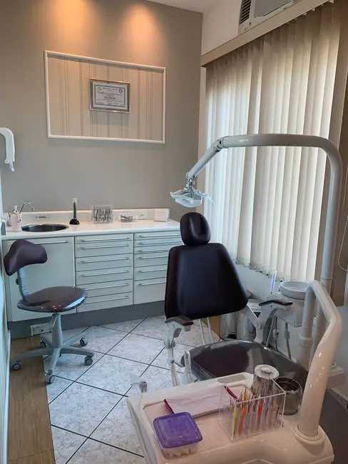 Sala Comercial à venda e para alugar, 30m2 em São Benedito, Pindamonhangaba - SP - imagem 6 Foto 6 de Sala Comercial à venda e para alugar, 30m2 em São Benedito, Pindamonhangaba - SP