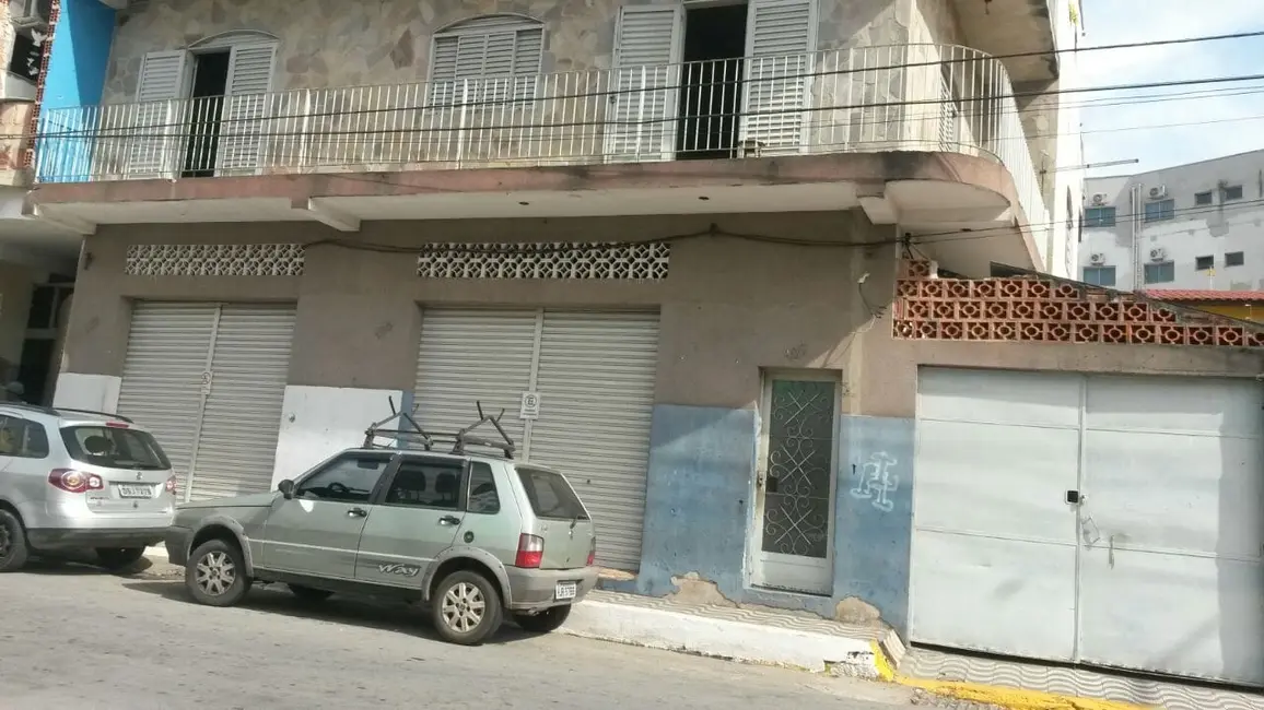 Sala Comercial com 3 quartos à venda, 450m2 em Aparecida - SP - imagem 1 Foto 1 de Sala Comercial com 3 quartos à venda, 450m2 em Aparecida - SP