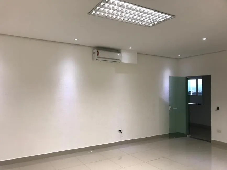 Foto 2 de Sala Comercial à venda e para alugar, 96m2 em Parque Senhor do Bonfim, Taubate - SP