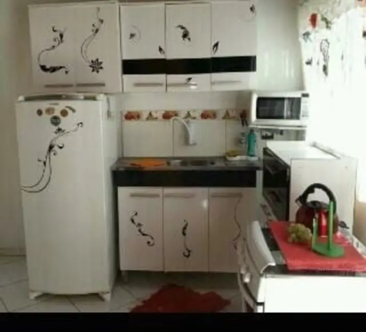 Foto 1 de Casa com 6 quartos à venda, 230m2 em Parque Jaraguá, Taubate - SP