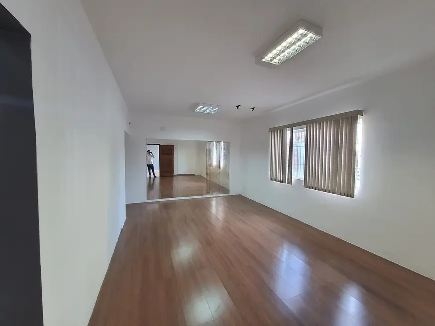 Foto 9 de Casa com 2 quartos à venda, 315m2 em Jardim das Nações, Taubate - SP