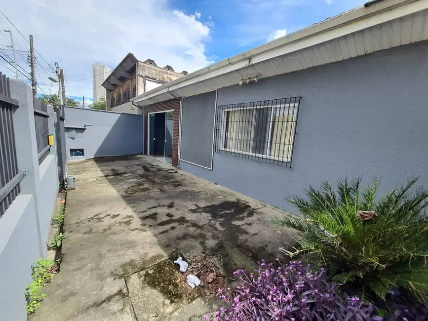 Foto 5 de Casa com 2 quartos à venda, 315m2 em Jardim das Nações, Taubate - SP