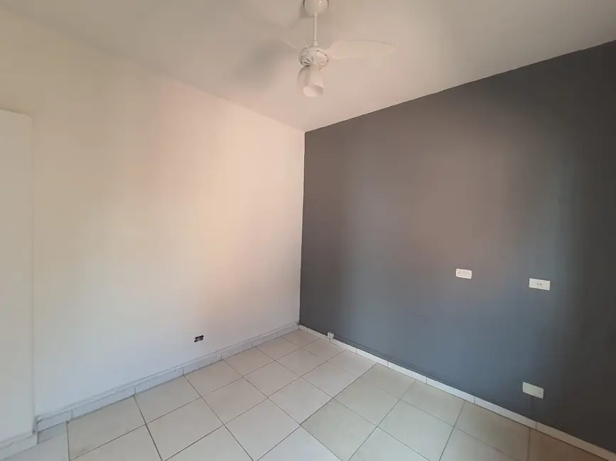 Foto 4 de Casa com 2 quartos à venda, 315m2 em Jardim das Nações, Taubate - SP