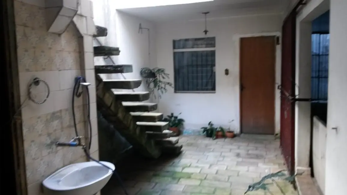 Foto 4 de Casa com 4 quartos à venda, 199m2 em Centro, Pindamonhangaba - SP