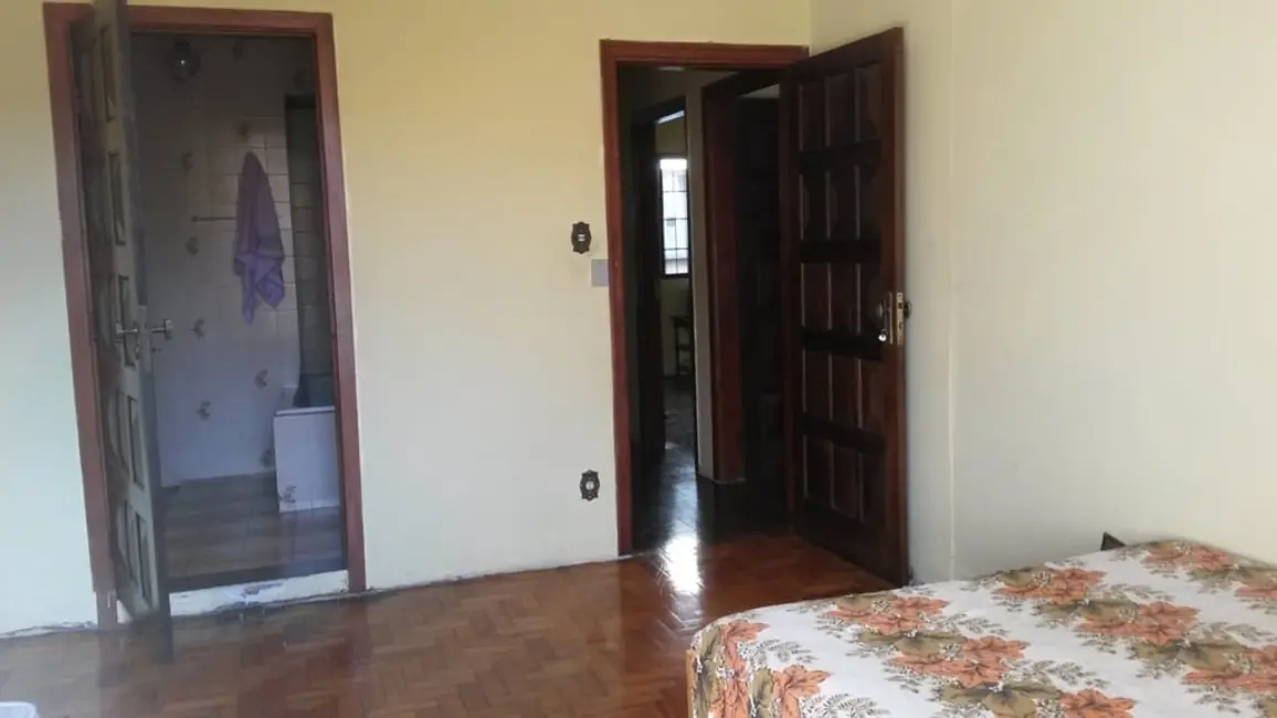 Foto 7 de Casa com 4 quartos à venda, 199m2 em Centro, Pindamonhangaba - SP