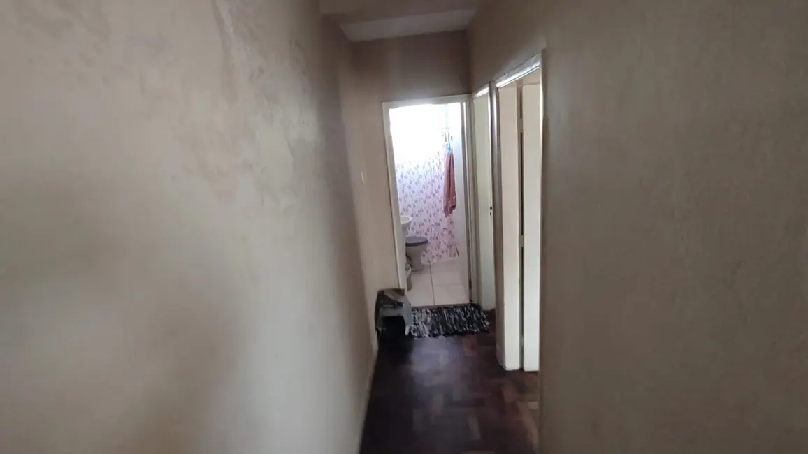 Sala Comercial com 9 quartos à venda em Aparecida - SP - imagem 5 Foto 5 de Sala Comercial com 9 quartos à venda em Aparecida - SP