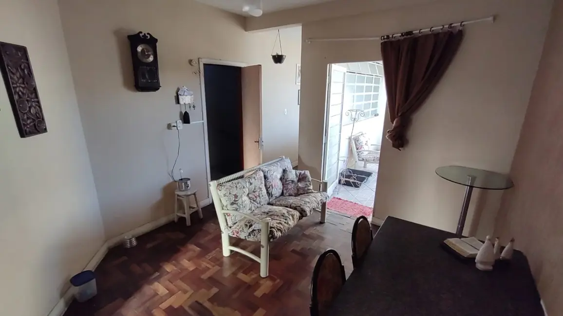 Sala Comercial com 9 quartos à venda em Aparecida - SP - imagem 4 Foto 4 de Sala Comercial com 9 quartos à venda em Aparecida - SP