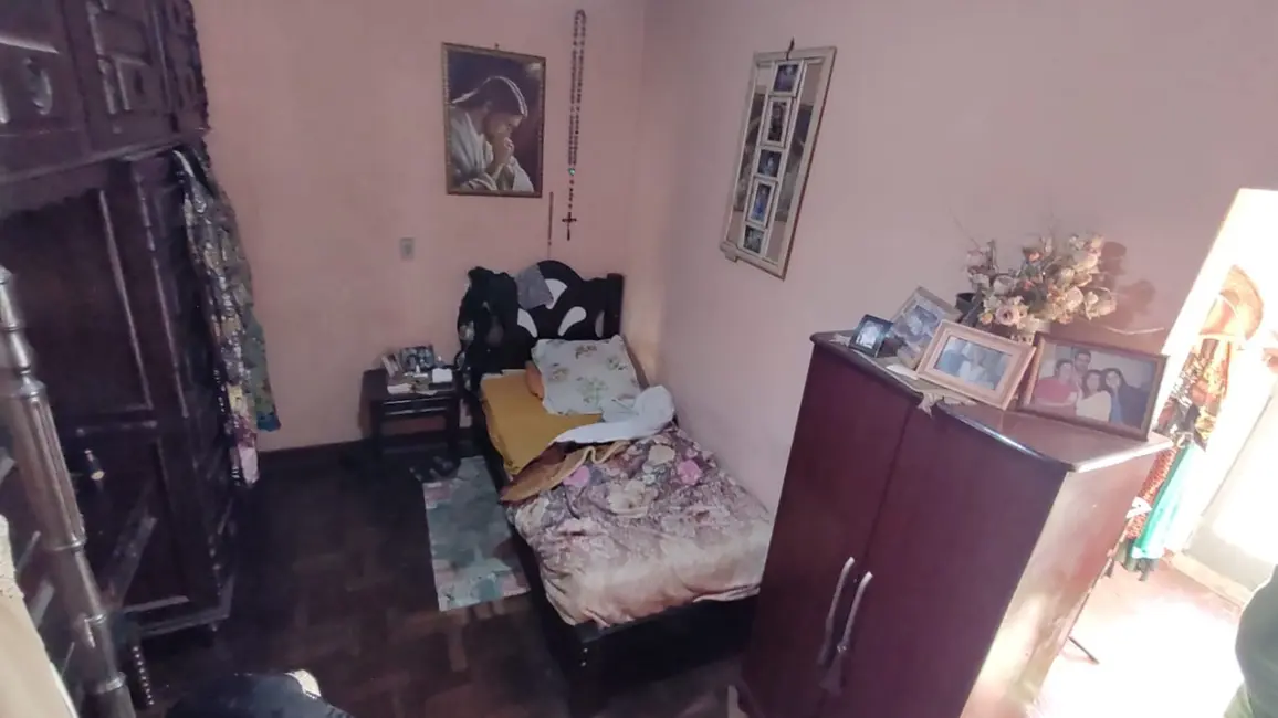 Sala Comercial com 9 quartos à venda em Aparecida - SP - imagem 3 Foto 3 de Sala Comercial com 9 quartos à venda em Aparecida - SP