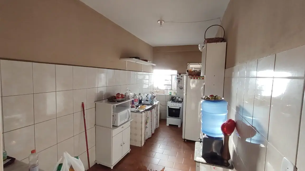 Sala Comercial com 9 quartos à venda em Aparecida - SP - imagem 8 Foto 8 de Sala Comercial com 9 quartos à venda em Aparecida - SP