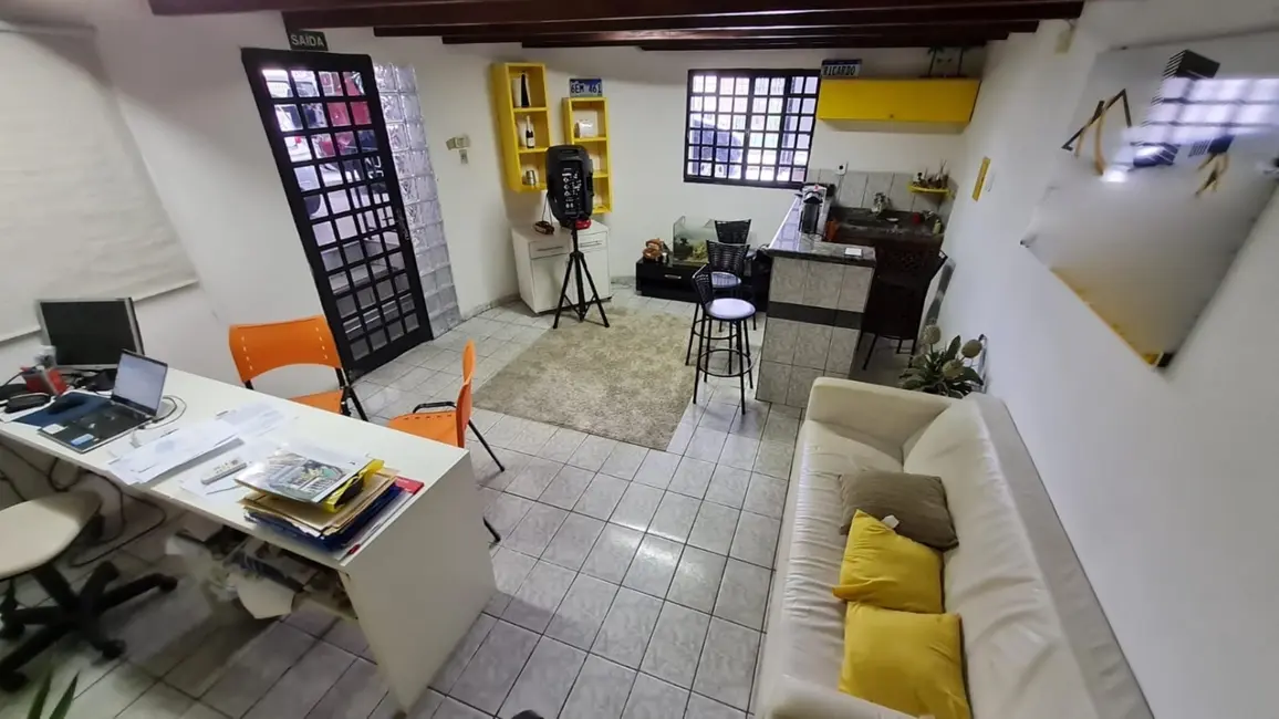 Loja à venda, 500m2 em Centro, Pindamonhangaba - SP - imagem 6 Foto 6 de Loja à venda, 500m2 em Centro, Pindamonhangaba - SP