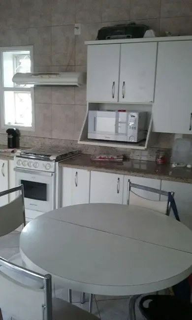 Foto 1 de Sala Comercial à venda e para alugar em Centro, Guaratingueta - SP