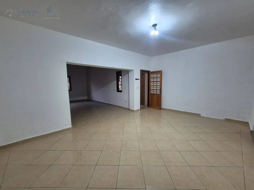 Foto 7 de Casa com 4 quartos à venda e para alugar, 210m2 em São Benedito, Pindamonhangaba - SP