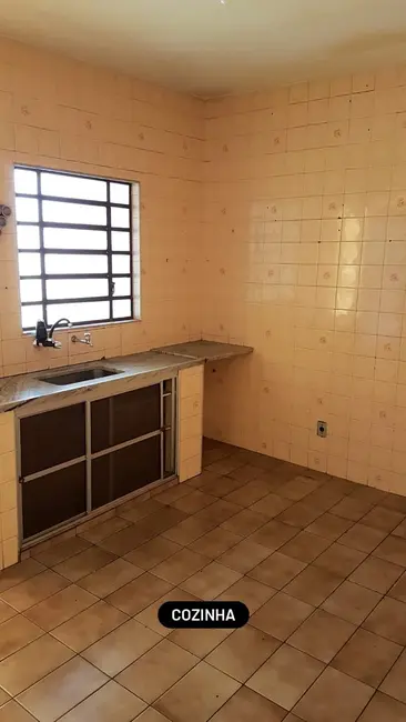 Foto 6 de Casa com 3 quartos à venda, 376m2 em Esplanada Santa Terezinha, Taubate - SP
