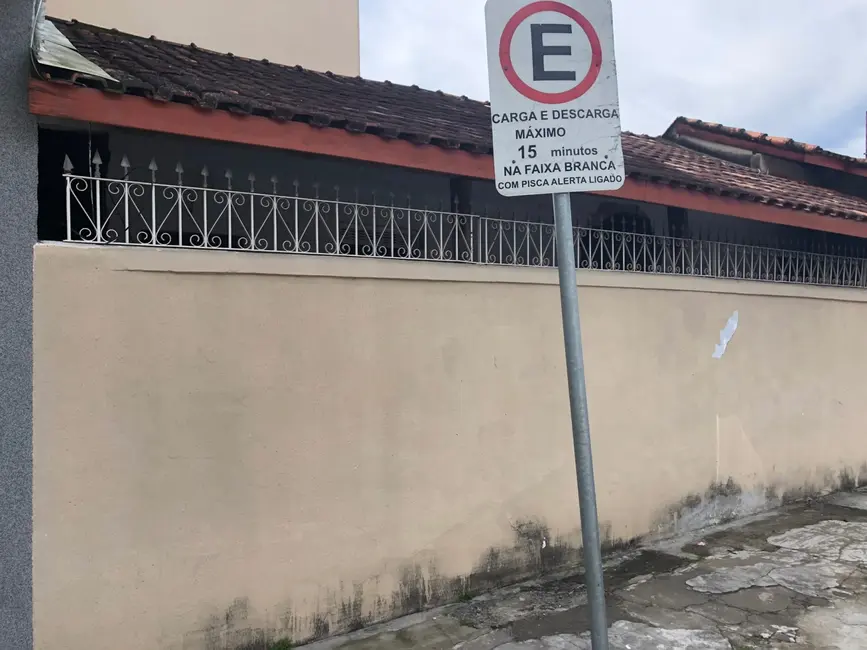 Foto 7 de Casa com 2 quartos para alugar, 120m2 em Centro, Pindamonhangaba - SP