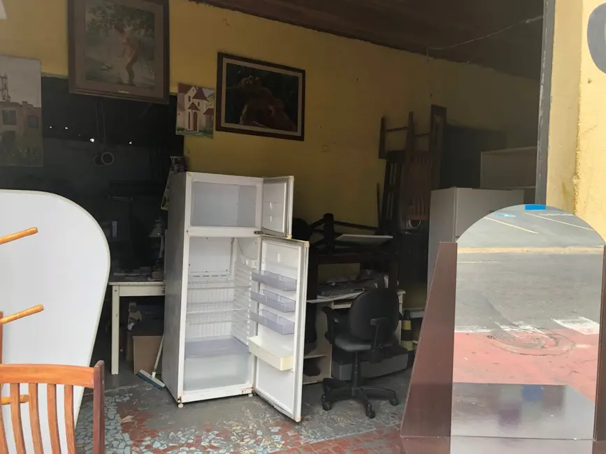 Foto 3 de Sala Comercial à venda, 618m2 em Pindamonhangaba - SP