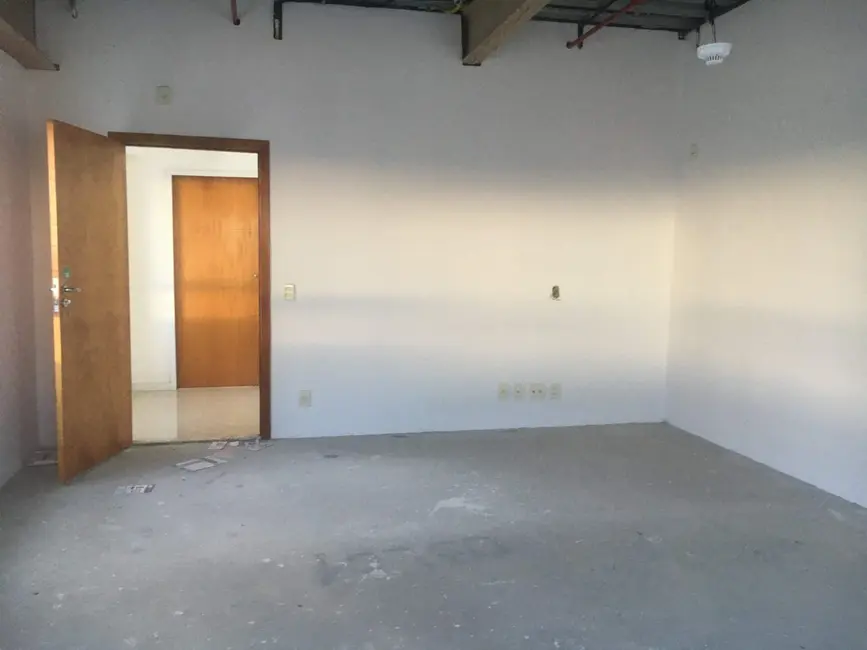 Foto 7 de Sala Comercial à venda, 38m2 em Centro, Pindamonhangaba - SP