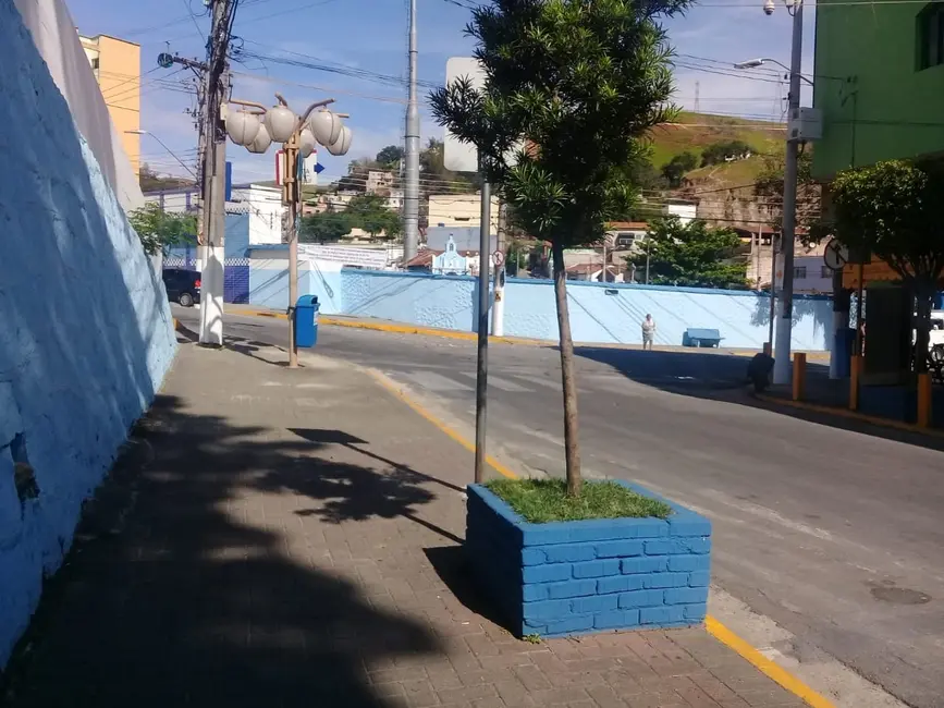 Sala Comercial à venda, 200m2 em Aparecida - SP - imagem 2 Foto 2 de Sala Comercial à venda, 200m2 em Aparecida - SP