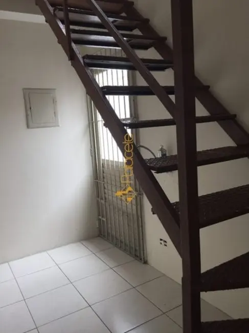 Foto 4 de Sala Comercial à venda, 52m2 em Centro, Taubate - SP