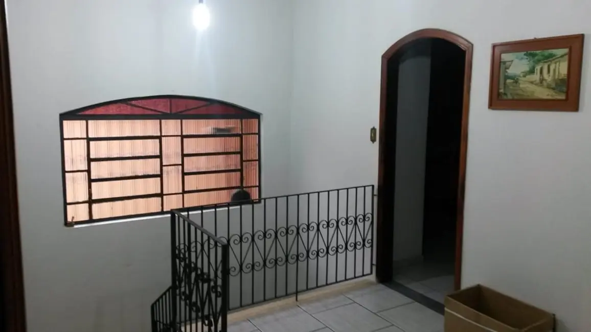 Casa com 4 quartos à venda, 254m2 em Aparecida - SP - imagem 6 Foto 6 de Casa com 4 quartos à venda, 254m2 em Aparecida - SP