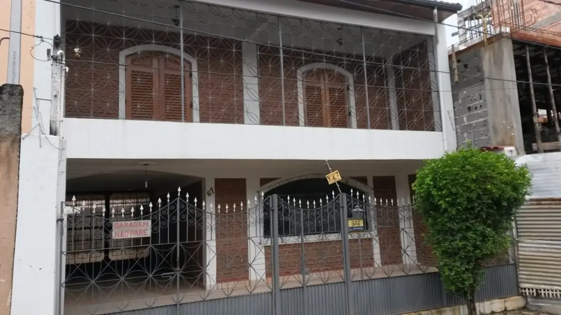 Foto 3 de Casa com 4 quartos à venda, 254m2 em Aparecida - SP