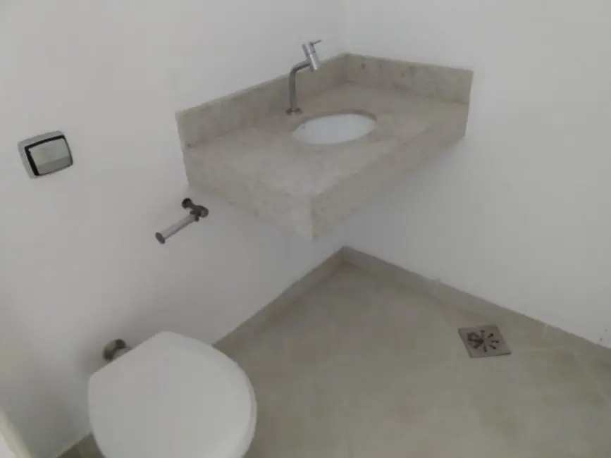 Foto 2 de Sala Comercial para alugar, 60m2 em Centro, Pindamonhangaba - SP