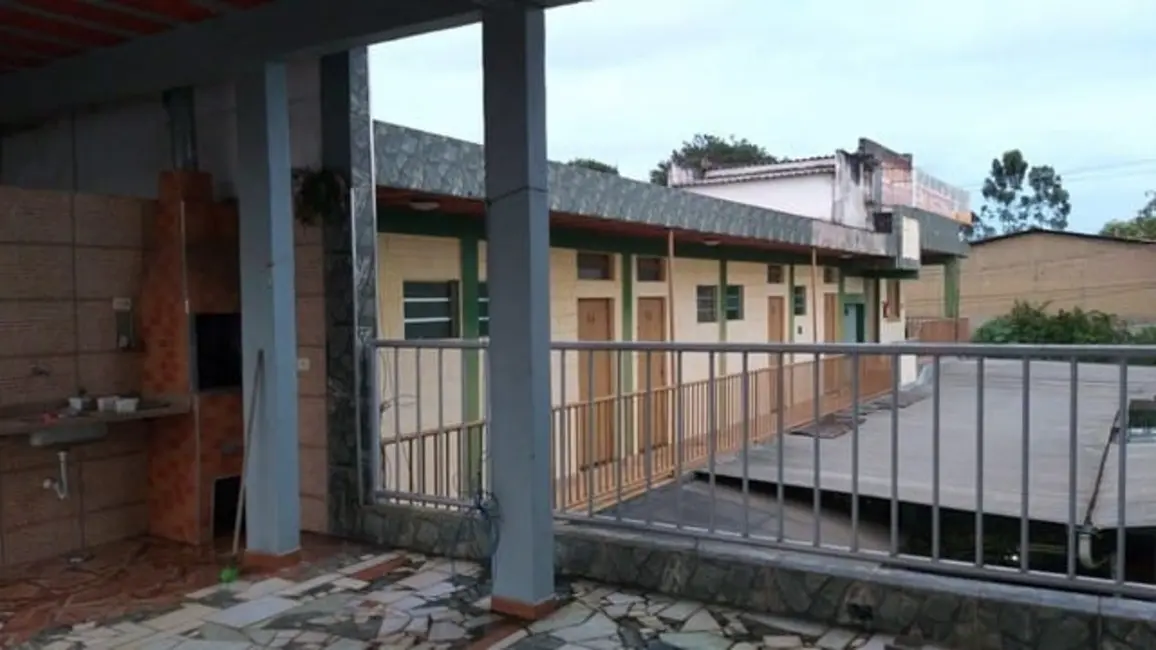 Sala Comercial com 13 quartos à venda, 500m2 em Jardim Santa Tereza, Taubate - SP - imagem 5 Foto 5 de Sala Comercial com 13 quartos à venda, 500m2 em Jardim Santa Tereza, Taubate - SP