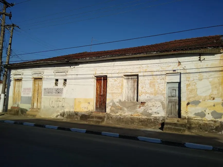 Foto 2 de Armazém / Galpão à venda, 1310m2 em Jardim Boa Vista, Pindamonhangaba - SP