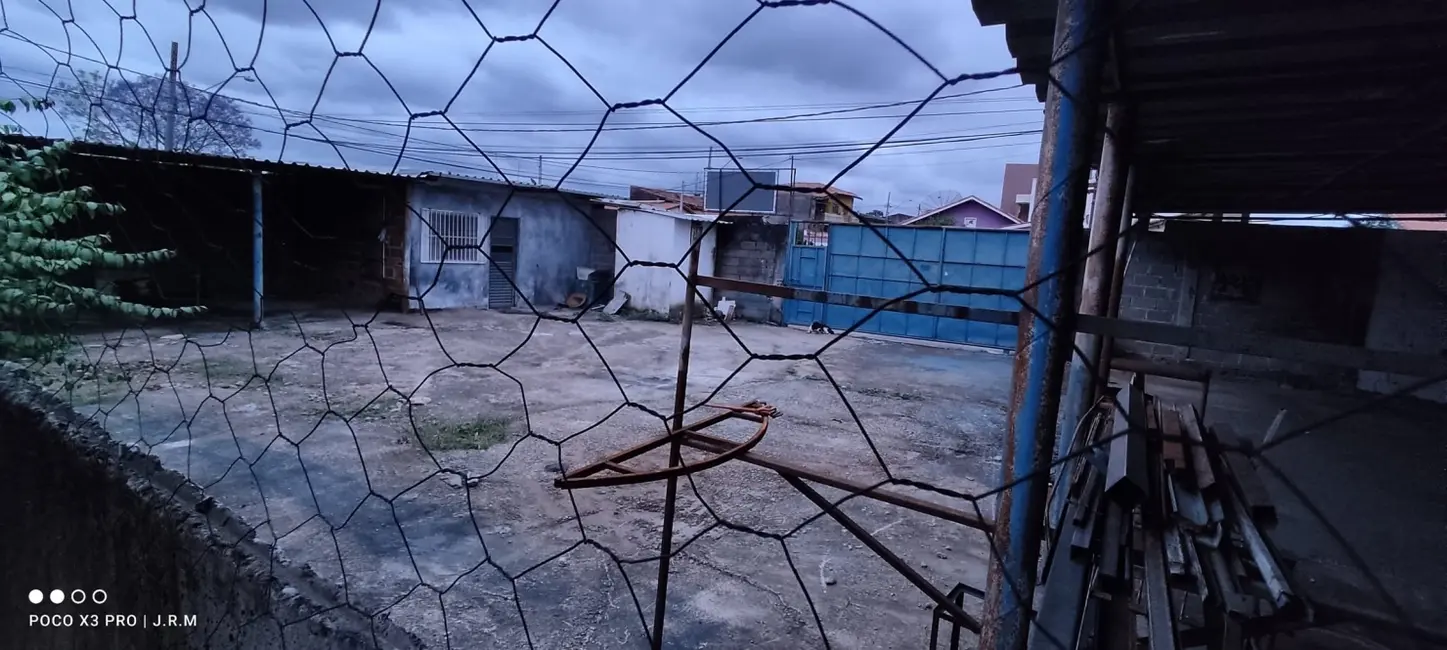 Armazém / Galpão à venda, 575m2 em Residencial Maricá, Pindamonhangaba - SP - imagem 4 Foto 4 de Armazém / Galpão à venda, 575m2 em Residencial Maricá, Pindamonhangaba - SP