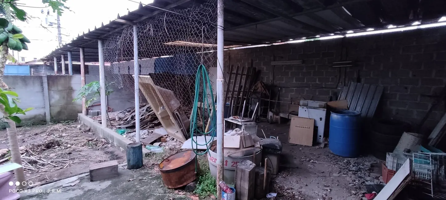 Armazém / Galpão à venda, 575m2 em Residencial Maricá, Pindamonhangaba - SP - imagem 3 Foto 3 de Armazém / Galpão à venda, 575m2 em Residencial Maricá, Pindamonhangaba - SP