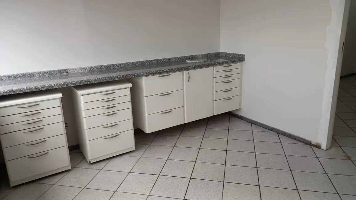 Foto 9 de Sala Comercial à venda e para alugar, 37m2 em Centro, Pindamonhangaba - SP