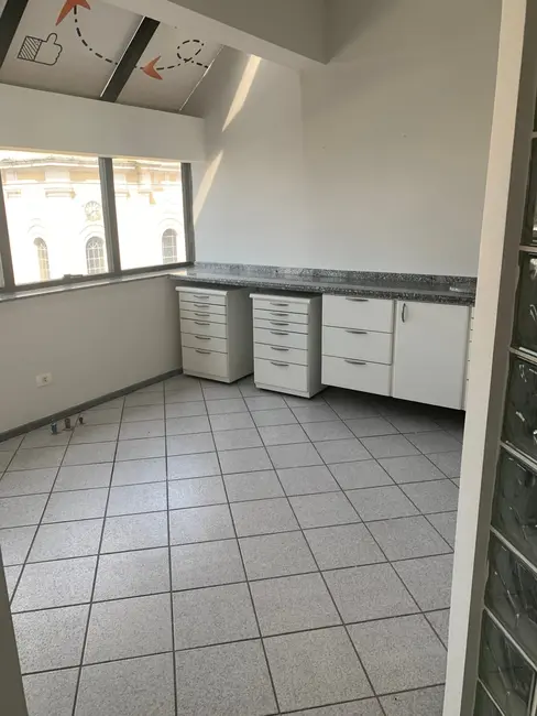 Foto 3 de Sala Comercial à venda e para alugar, 37m2 em Centro, Pindamonhangaba - SP