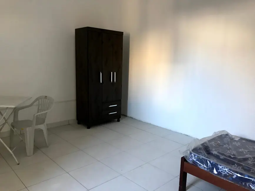 Foto 2 de Sala Comercial à venda e para alugar em Centro, Pindamonhangaba - SP