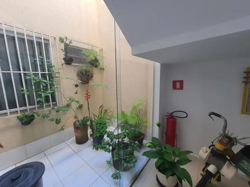 Foto 6 de Sala Comercial para alugar, 30m2 em Centro, Taubate - SP