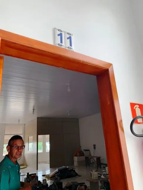 Foto 2 de Sala Comercial para alugar, 103m2 em São Benedito, Pindamonhangaba - SP