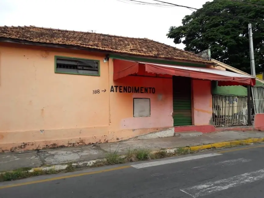 Foto 1 de Casa à venda, 900m2 em Pindamonhangaba - SP