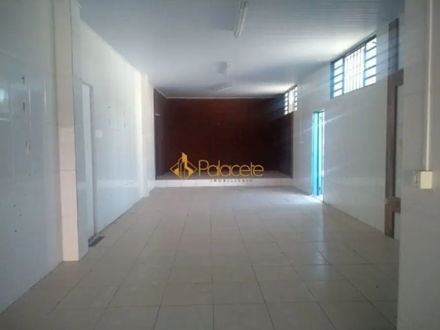 Foto 1 de Sala Comercial para alugar em São Gonçalo, Taubate - SP