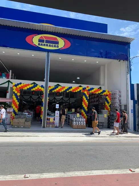 Foto 4 de Sala Comercial para alugar, 1460m2 em Centro, Pindamonhangaba - SP