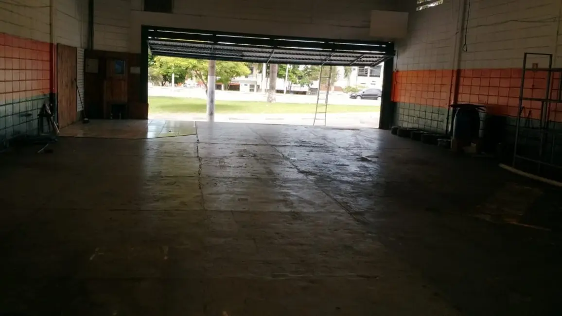 Foto 4 de Sala Comercial à venda, 386m2 em Loteamento Jardim Imperial, Pindamonhangaba - SP