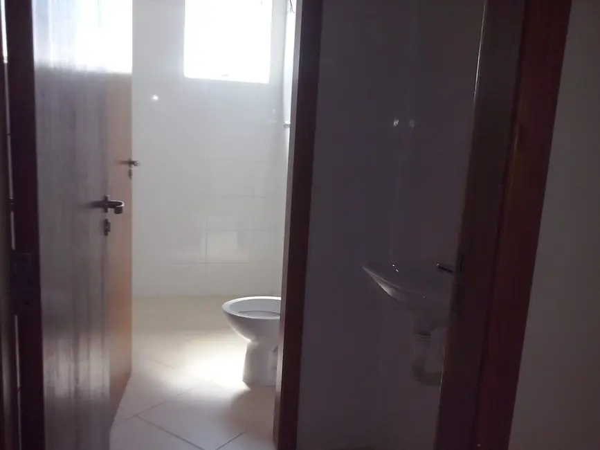 Foto 1 de Sala Comercial para alugar, 50m2 em Centro, Pindamonhangaba - SP